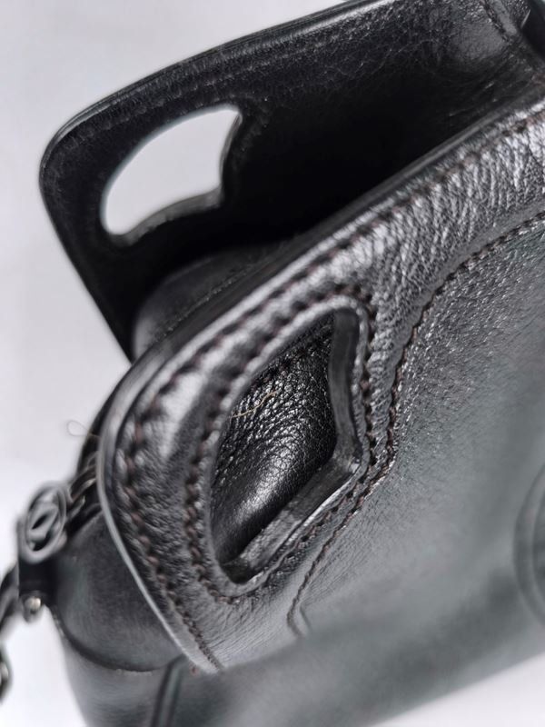 Cartier Taschen für Damen: CARTIER Handtasche – Gebraucht aus Rüti ZH von Restwert_Rueti_ZH 5