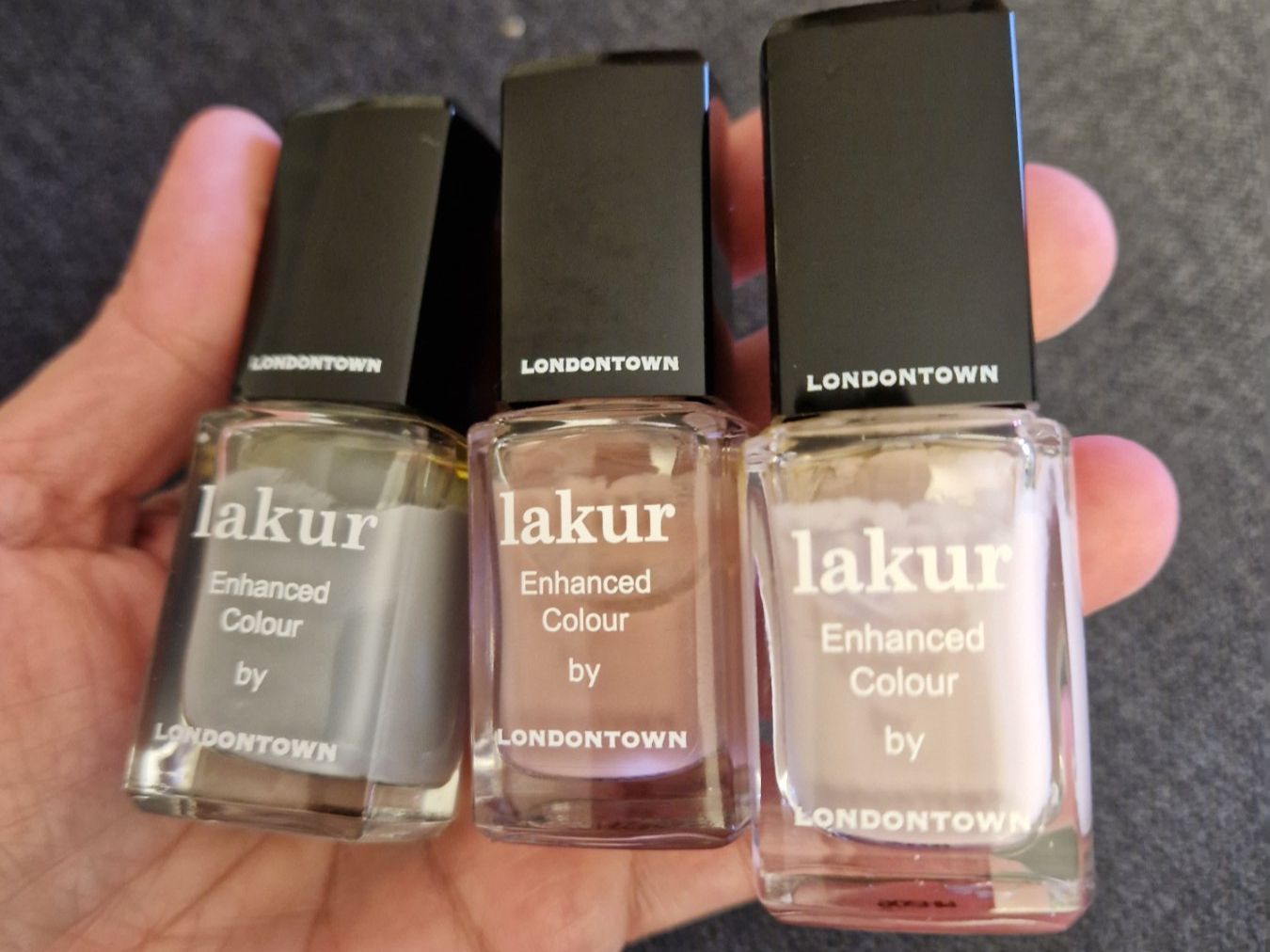 Smalto per unghie: Londontown Lakur Nagellack Set – Usato da Niederrohrdorf venduto da Miripfiri