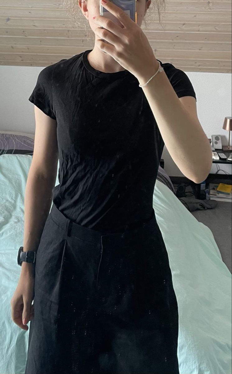 Monki T-shirts: MONKI - Tshirt – D'occasion à Kriens par elly24