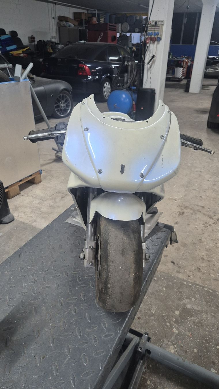Minimotos: pocketbike  – D'occasion à Oftringen par Legjobb 4