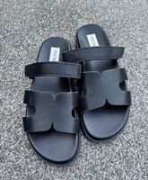 Steve Madden Pantoletten aus schwarzem Leder