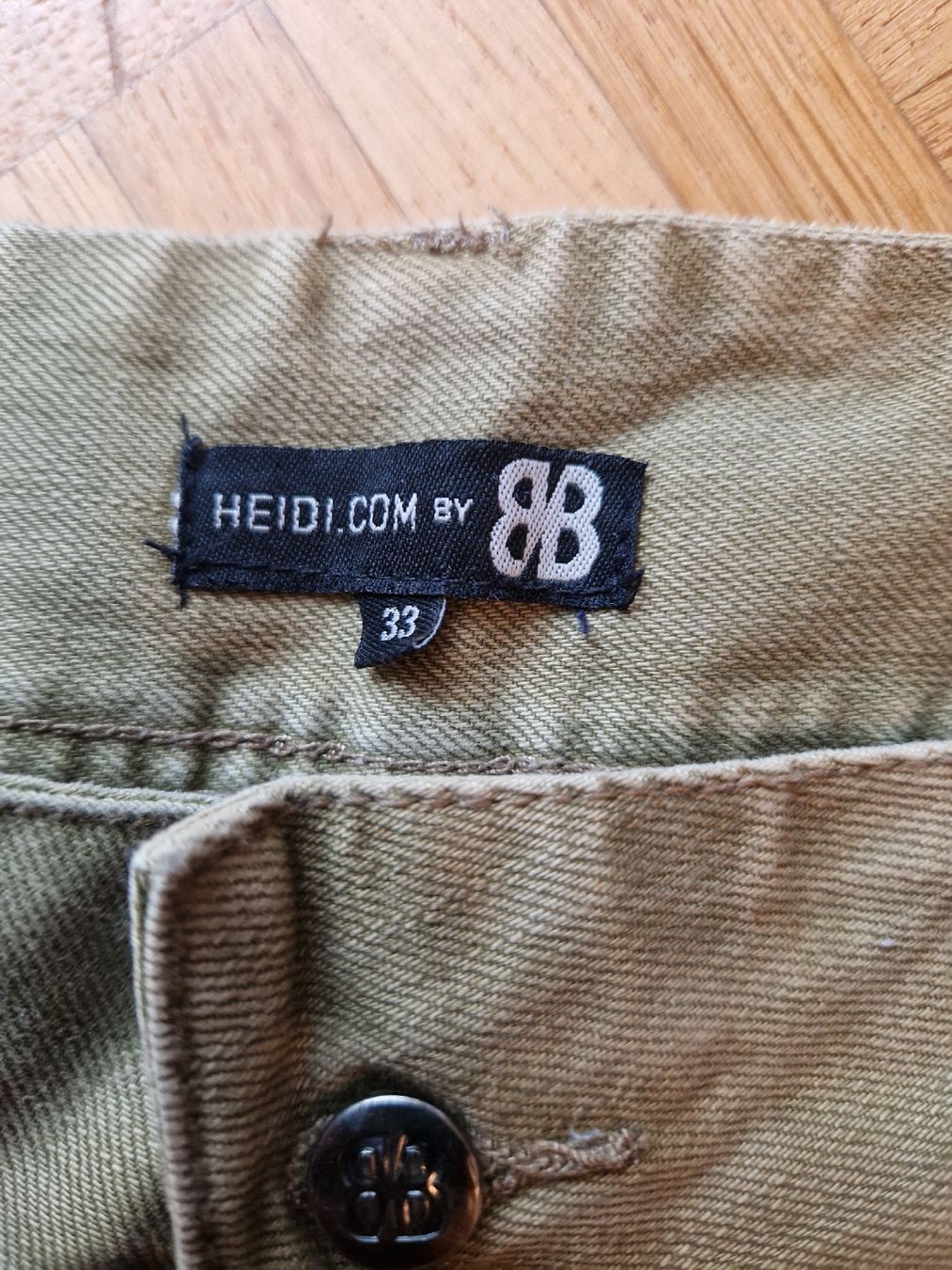 Pantaloni: Shorts Gr.33 – Usato da Münchenbuchsee venduto da Ludo_Braenz 2