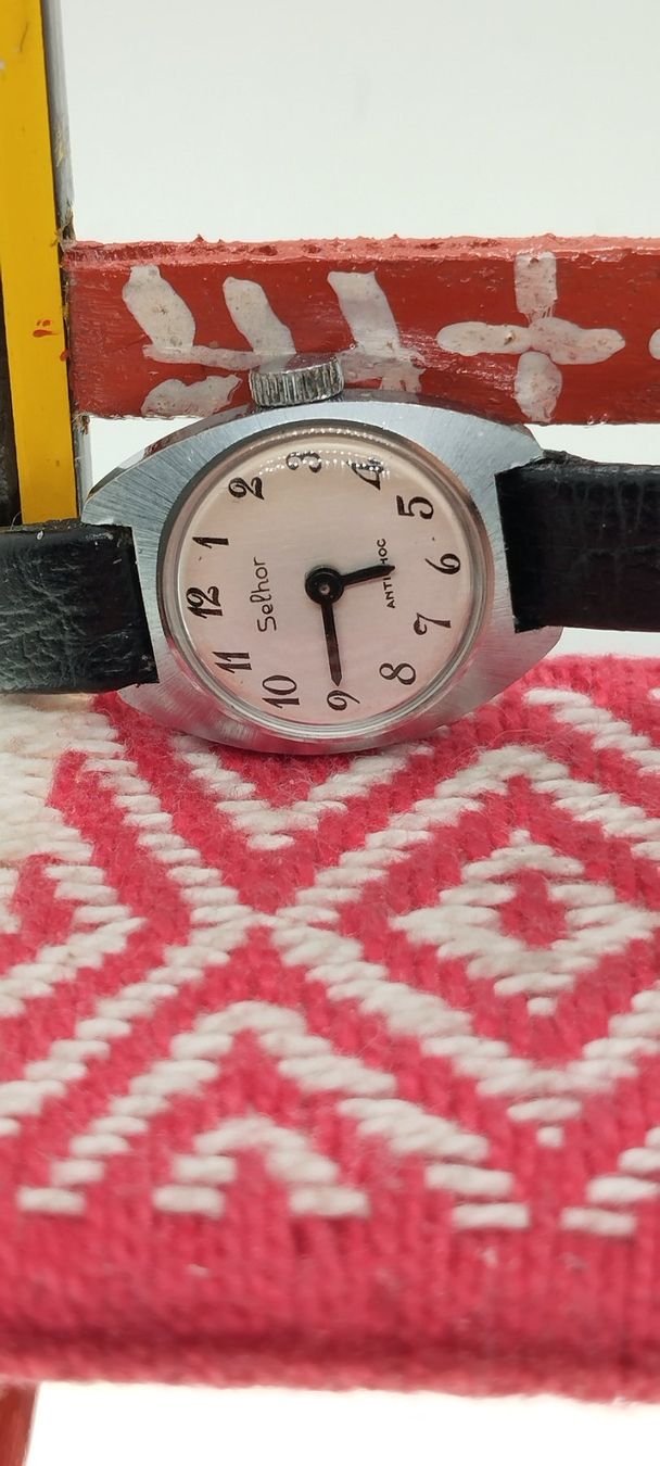 Orologi: Montre mecanique vintage selhor – Usato da La Chaux-de-Fonds venduto da jac_9llg 3