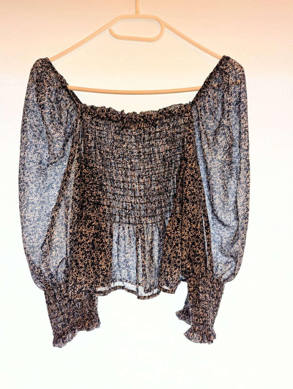 Top: Crop Blusentop gesmokt, Capucine, Grösse 34 – Usato da Goldingen venduto da YouAreMySunshine