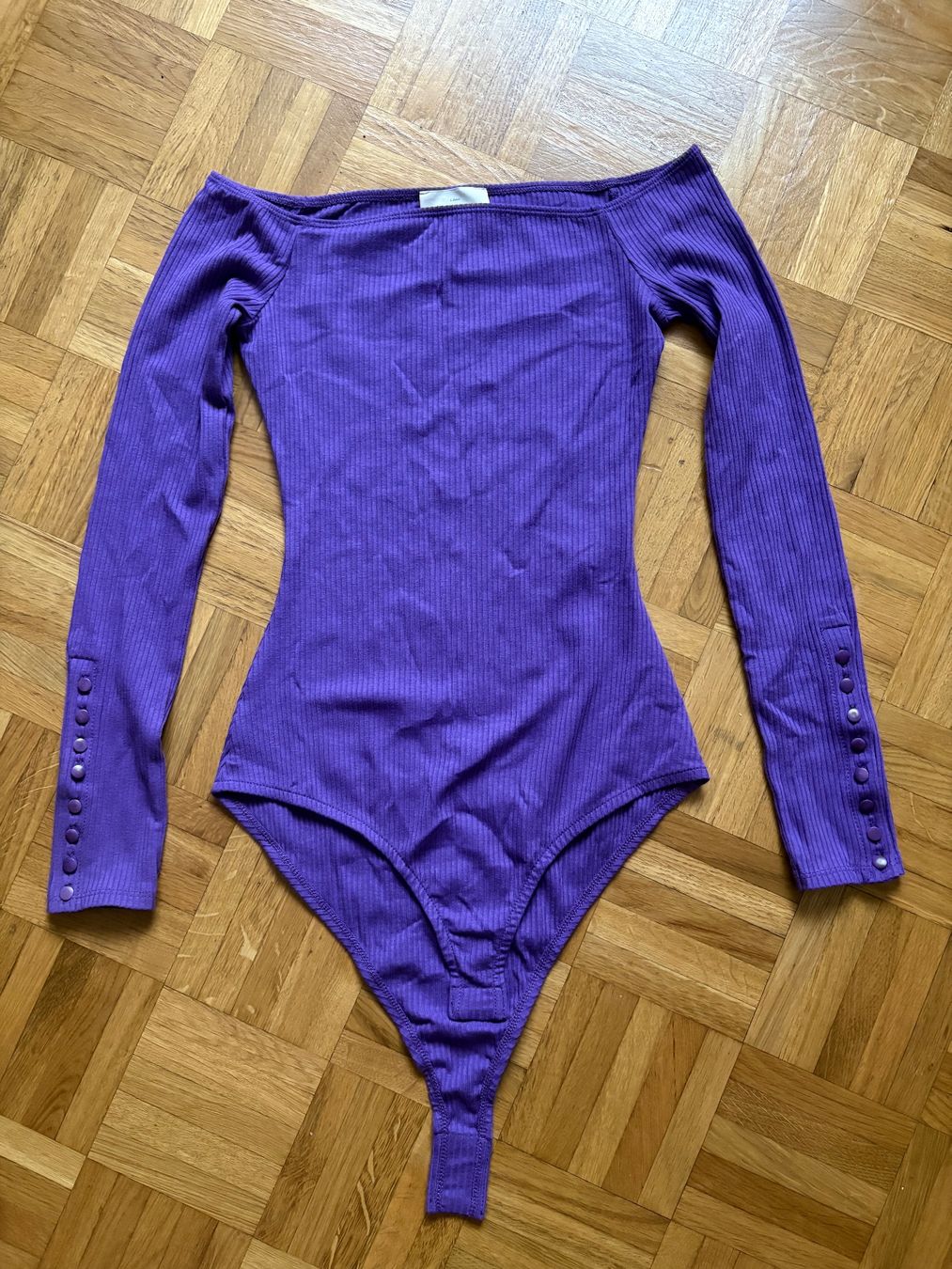 Sezane Top: Sézane body Gr. XS – Nuovo (secondo la descrizione) da Genève venduto da sunandwind 2