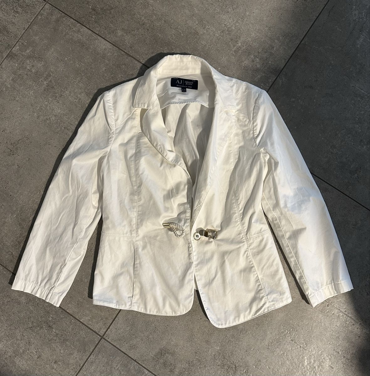 Armani Vestes: Giacca bianca Armani jeans – D'occasion à Losone par niv_8vwx 1