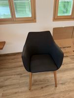 Stuhl dunkles Grau mit Holzbeine 