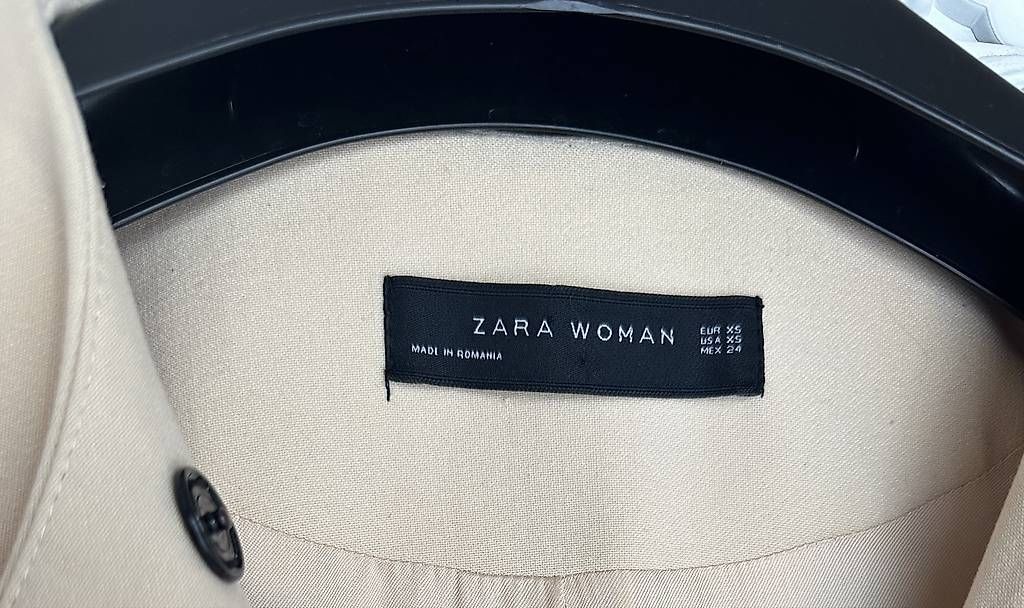Zara Cappotti: Kurzer Mantel von Zara – Usato da Binningen venduto da rit_7nbr 1