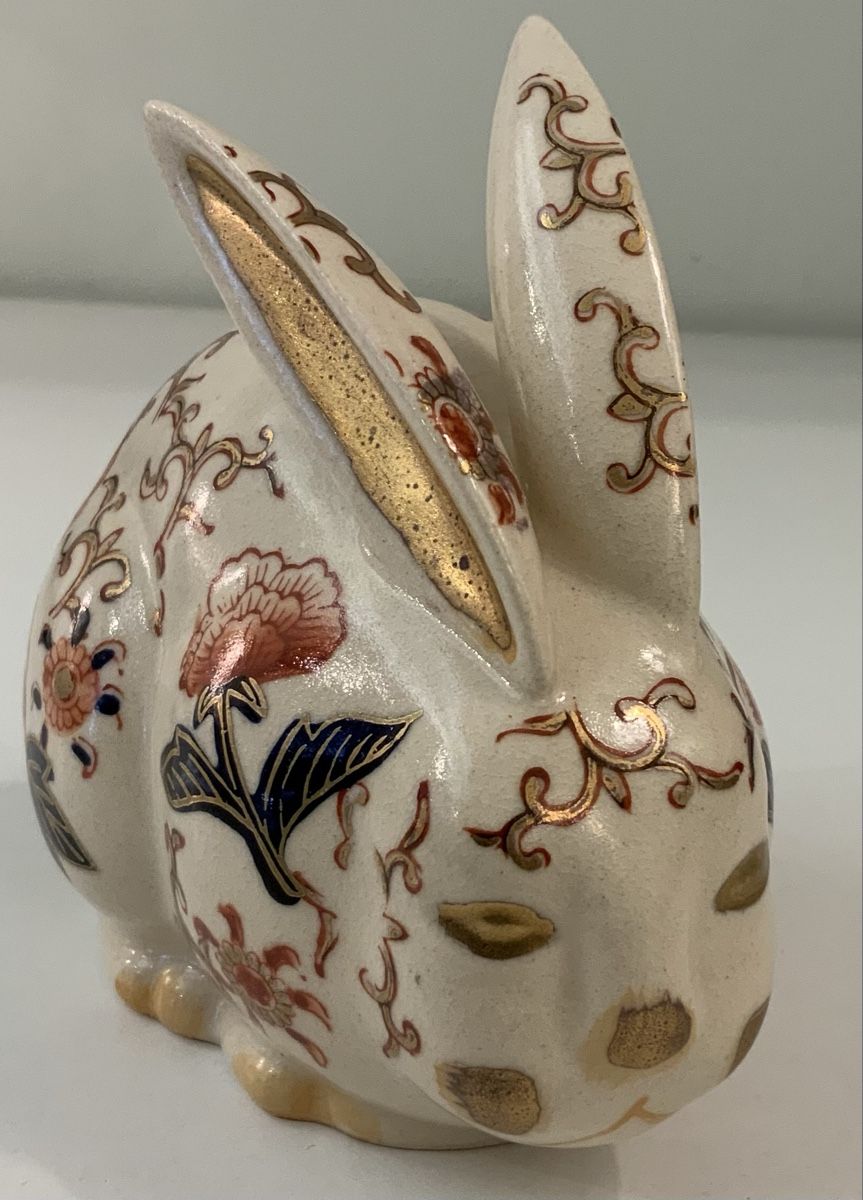 Statuette: Lapin Takahashi peint à la main – Usato da rolle venduto da Tontonjulot