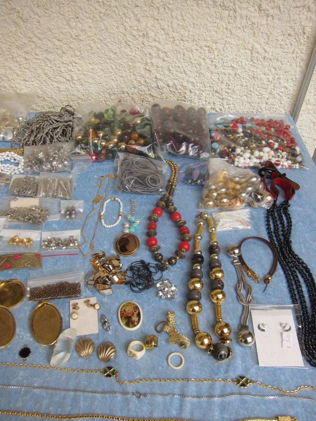 Autres bijoux: Modeschmuck Bastel Lot Defekt – Défectueux à Regensdorf par Eri8057 2