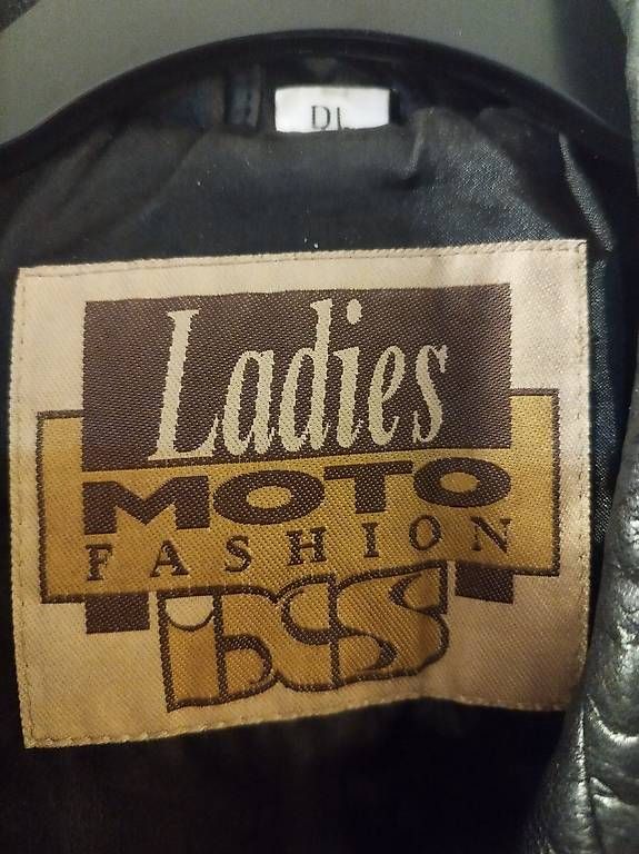 Giacche: Damen Motorradjacke Leder Grösse DL – Usato da Granges-Paccot venduto da Ping1998 2