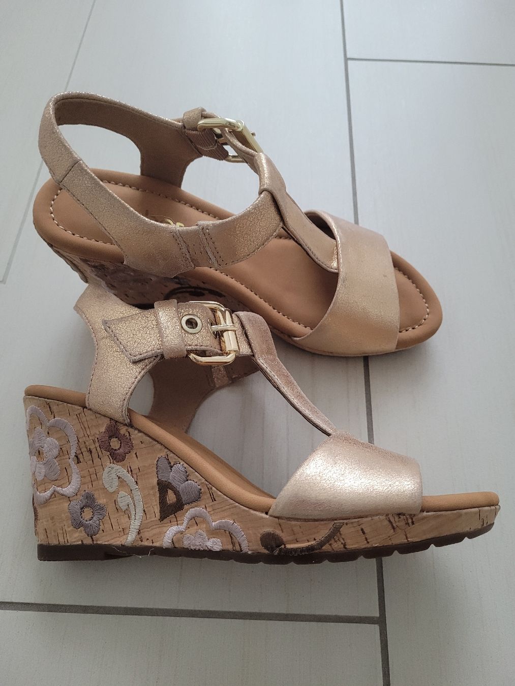 Gabor Damenschuhe: Gabor Sandale NEU 37 4 – Neu (gemäss Beschreibung) aus Berneck von zauberfeee 1