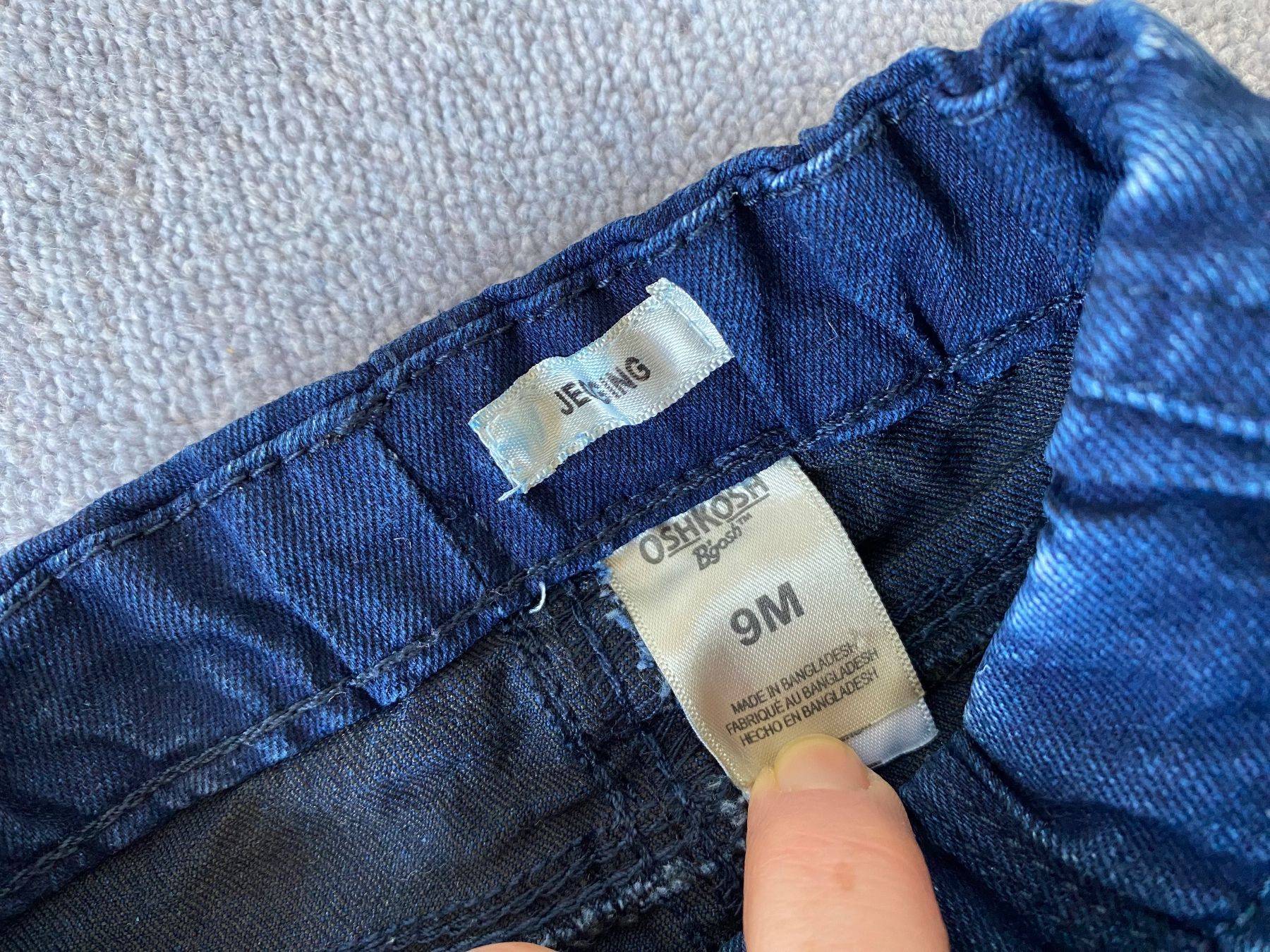 Oshkosh Pantaloni: Oshkosh Jegging 9M (74) – Usato da Einsiedeln venduto da PaedeK84 1