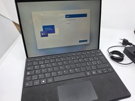 MS Surface Pro 9 mit Tastatur / Netzteil guter Zustand 256GB