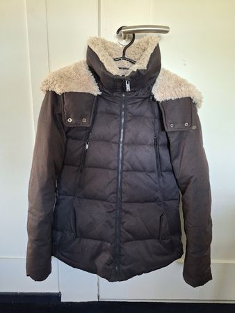 Braune Winterjacke mit Teddyfell, edc, Grösse XS