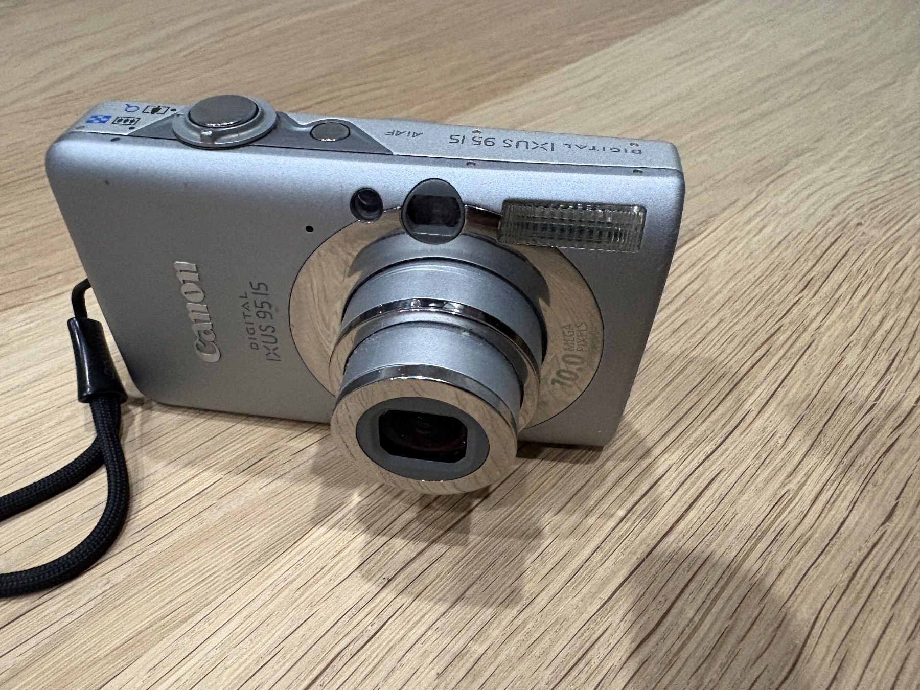 Canon Fotocamera: Canon  IXUS 95 IS  Digitalkamera – Usato da Lausen venduto da sen_jm7c 8