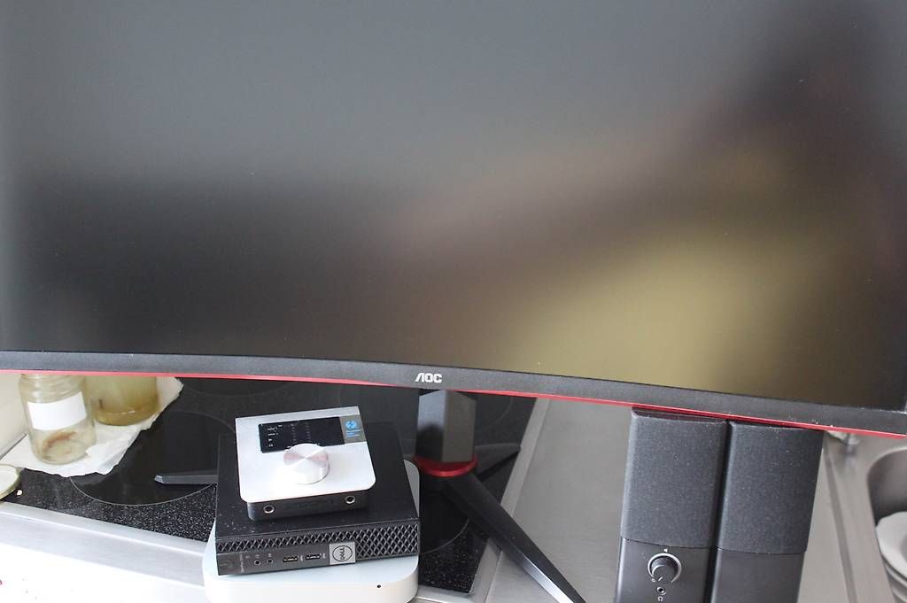 Monitor: 34 Zoll Display + Zubehör – Usato da Lanzenhäusern venduto da kakali50 1