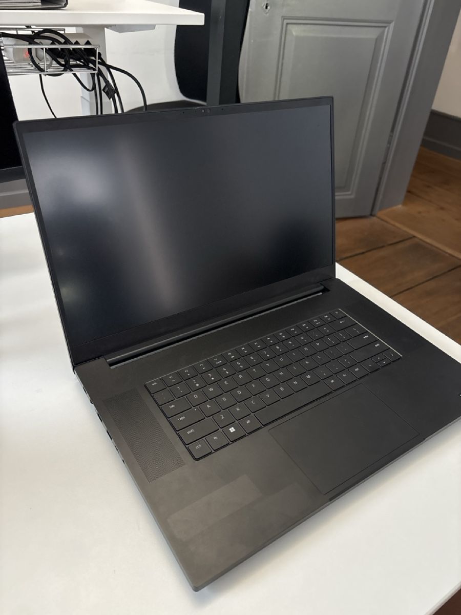 Razer Notebooks: Razer Blade 17 – Gebraucht aus Basel von lau_vr2d 1