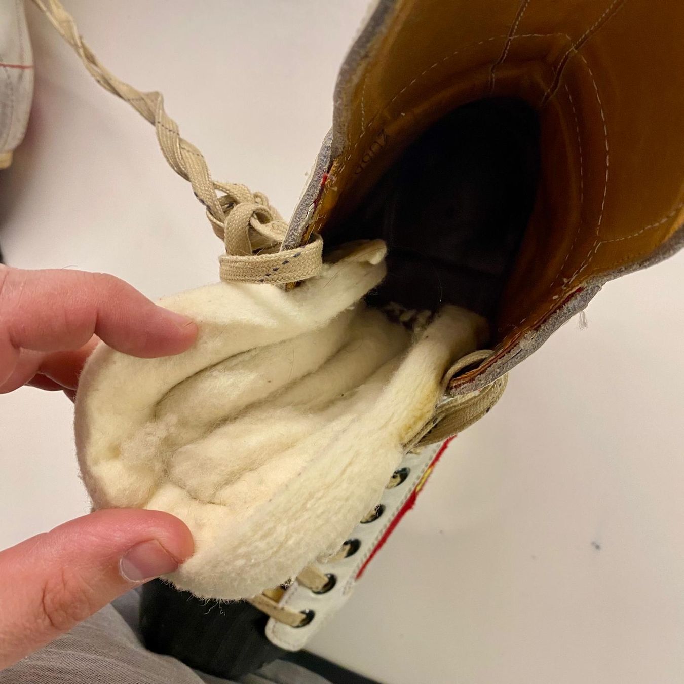 Graf Pattini da ghiaccio: Vintage Graf Eisschuhe, Grösse 41 – Usato da Krauchthal venduto da SamsPuce 3