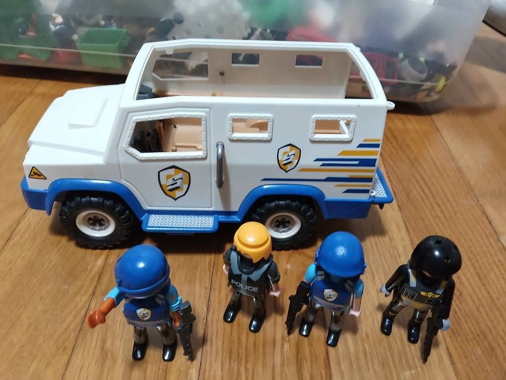 Playmobil Spielzeuge: playmobil police – Gebraucht aus Sigirino von acquila16