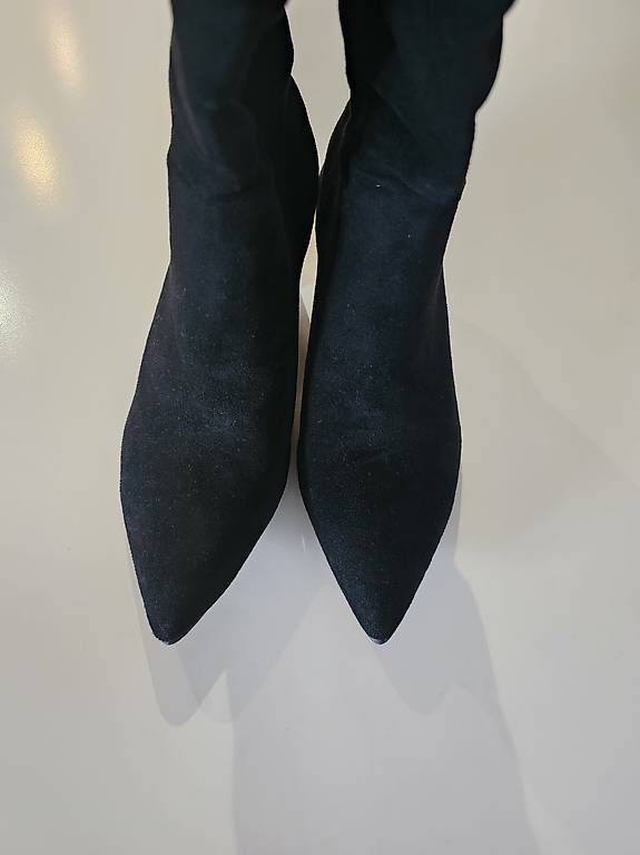 Scarpe da donna: Stiefel schwarz Gr. 40 / 41 – Usato da Luzern venduto da Donky_king 3