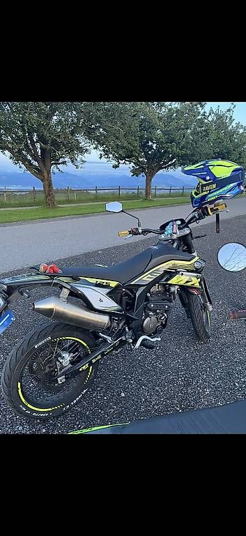 Mondial Strada: Mondial SMX 125 – Usato da Muri AG venduto da mei_75d9 1