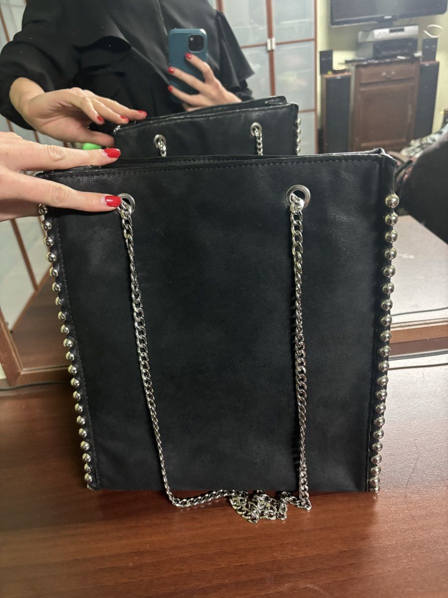 Zara Taschen für Damen: Zara Stylish Black Studded Shoulder Bag With Chain – Neu (gemäss Beschreibung) aus Genève von Bella_909 3