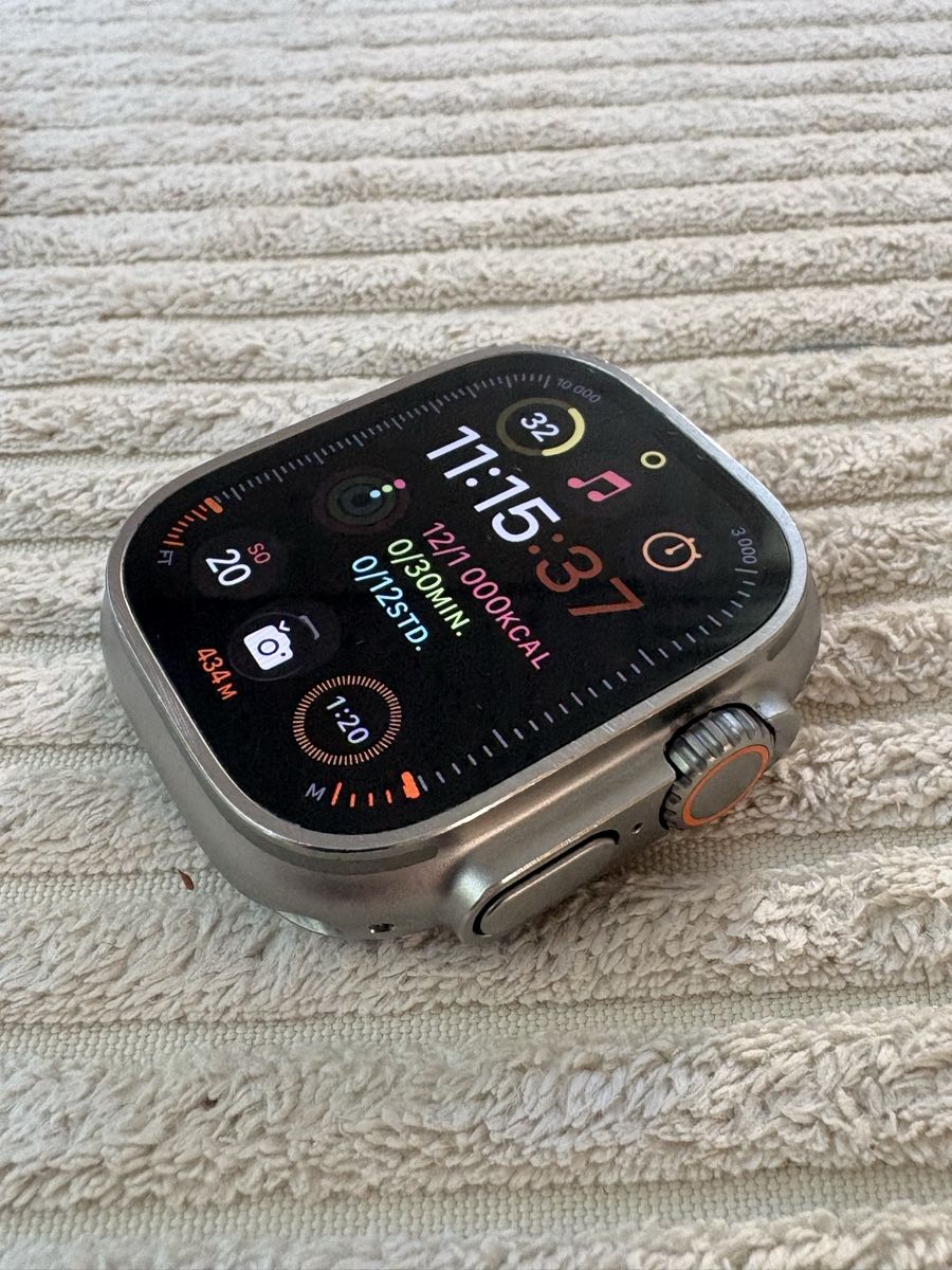 Apple Smartwatch: Apple Watch Ultra 2 2024 – Usato da Visp venduto da Niilsiboy