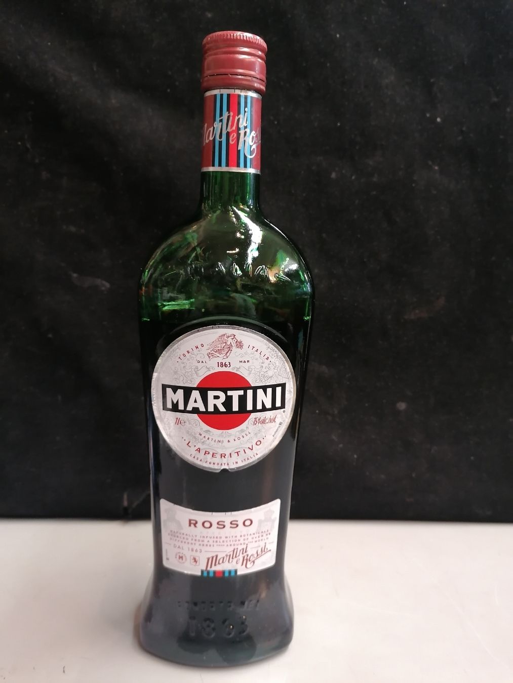 Martini Bevande alcoliche: MARTINI ROSSO – Usato da Genève venduto da Leboucheoreilles
