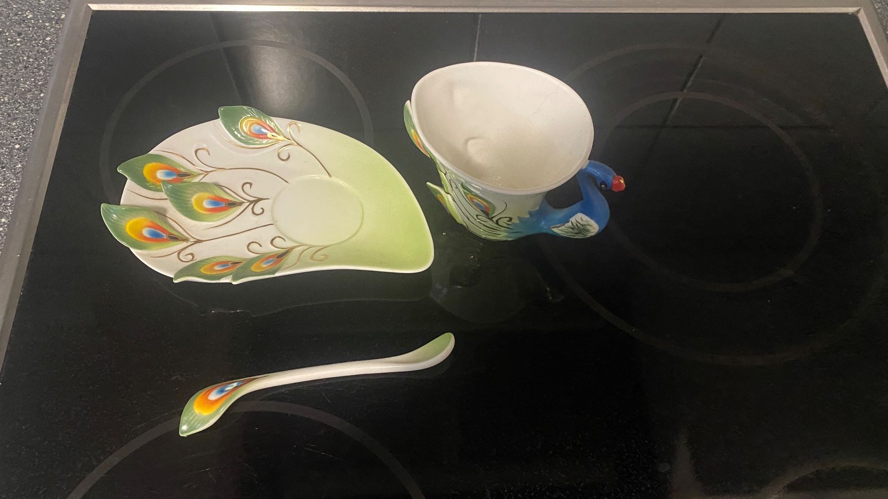 Tazze: Hübsche 3D Tasse aus Keramik – Usato da luzern venduto da bar_5gtr 2