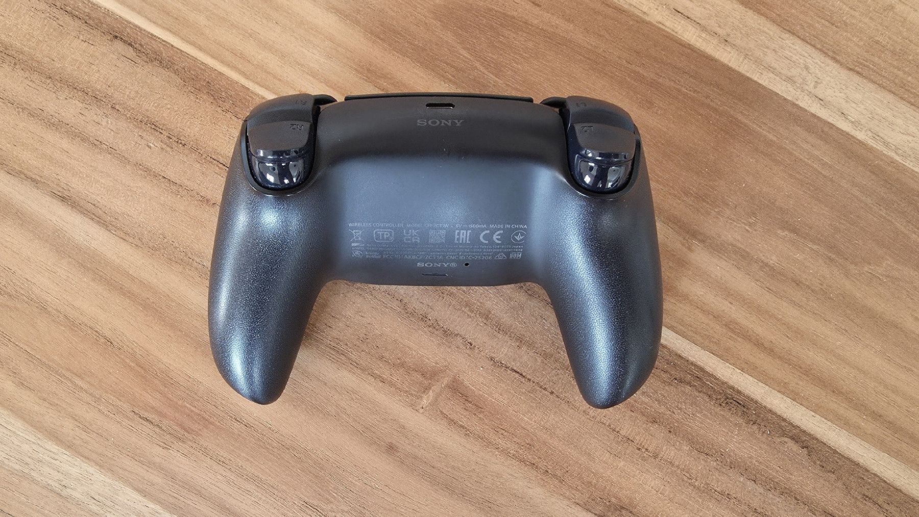 Sony Controller: Sony PlayStation 5 DualSense Controller schwarz weiss  – Usato da Wangen b. Olten venduto da Gerber... 2