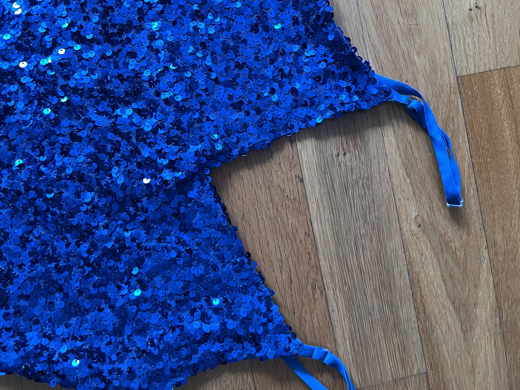 Tops: Sequin Top – Neu und originalverpackt aus Winterthur von lib_f95w 3