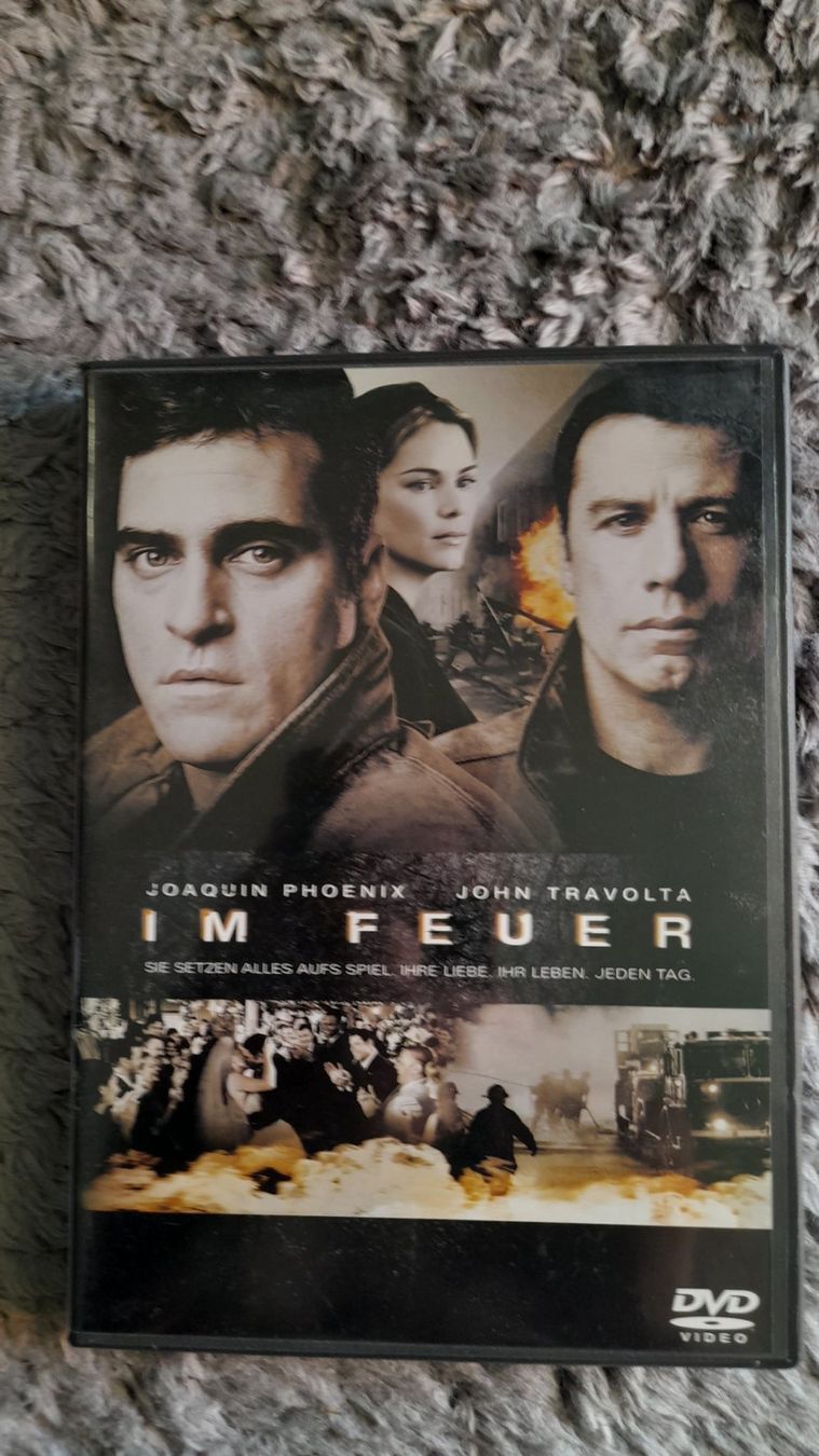 Tutti i DVDs: IM FEUER     DVD – Usato da Wetzikon ZH venduto da Ramones01