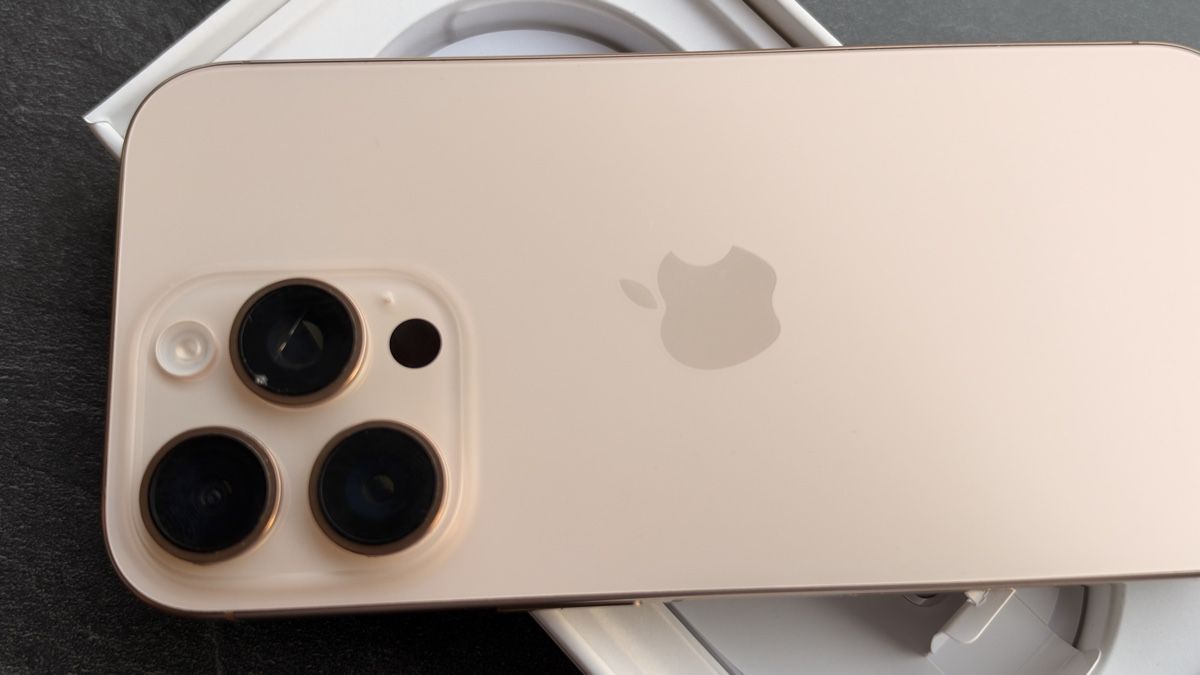 Apple Handys / Smartphones: Iphone 16 Pro 1 TB – Gebraucht aus Steinach von Jeep2016 2