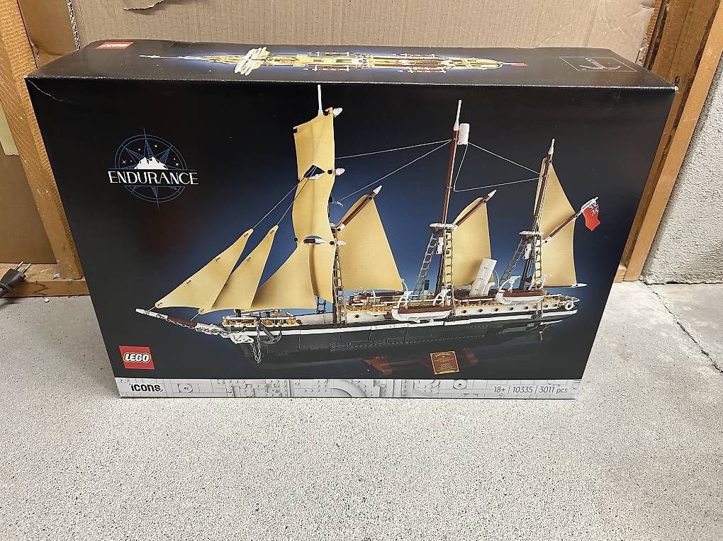 Lego Kit di costruzioni: LEGO ICON 10335 Endurance – Nuovo e nell'imballaggio originale da La Tour-de-Peilz venduto da rogue1