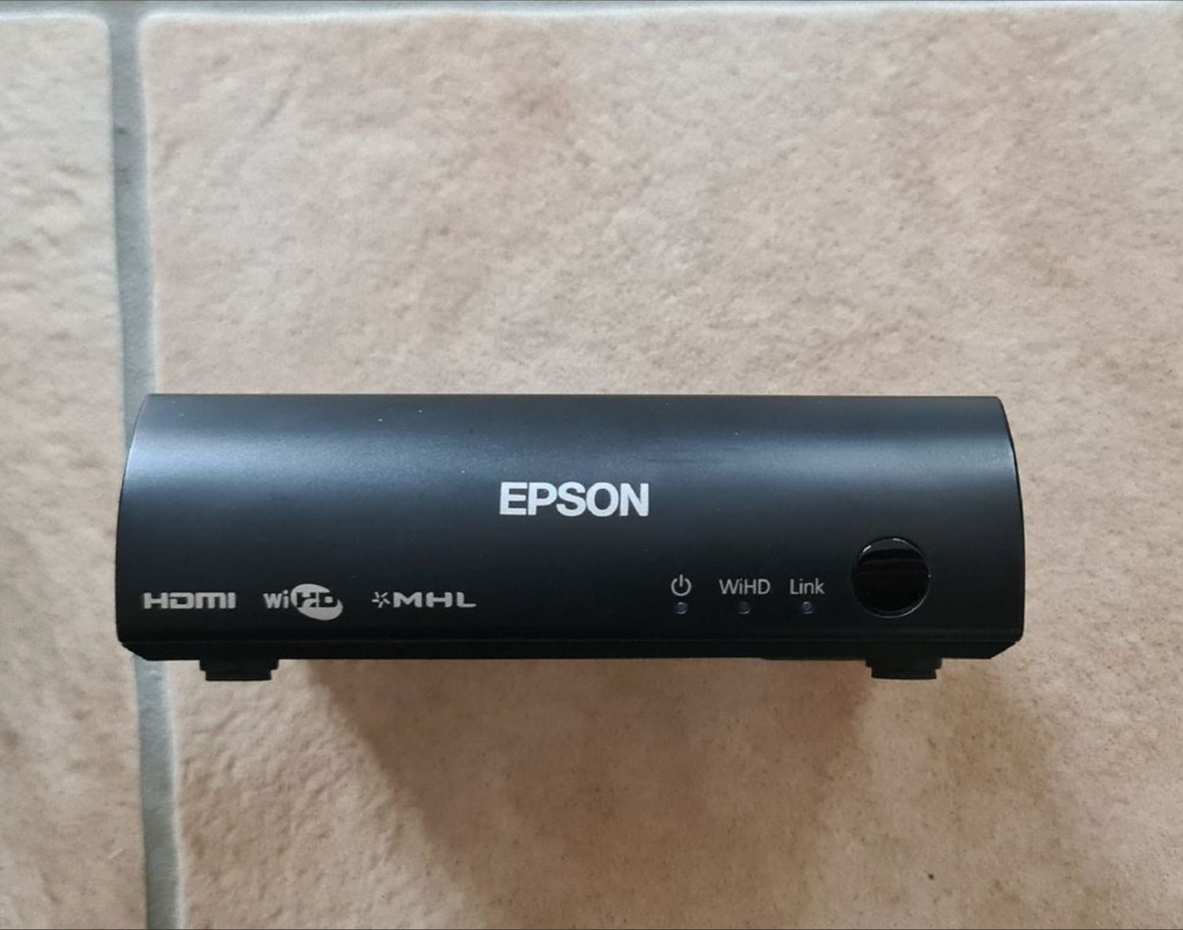 Epson Home Cinema: Wireless HD Transmitter Epson WIT3-G0 – Usato da Bremgarten AG venduto da mamina54 1