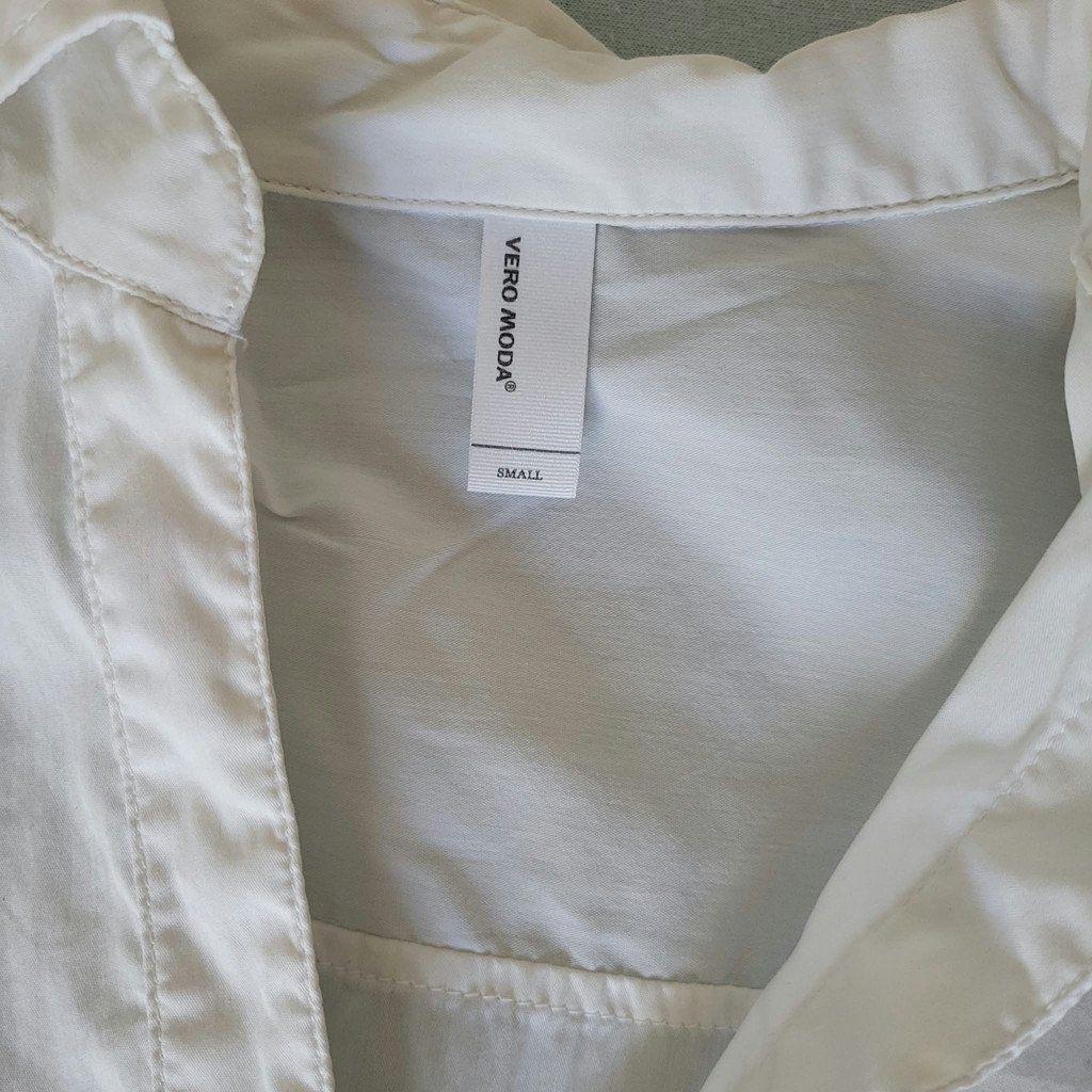Vero Moda Camicette: Body-Bluse weiss Vero Moda Gr. S/36 – Usato da Au SG venduto da SElena89 3