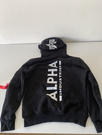 Alpha Industries Hoodie Schwarz Gr. M – Super Zustand!