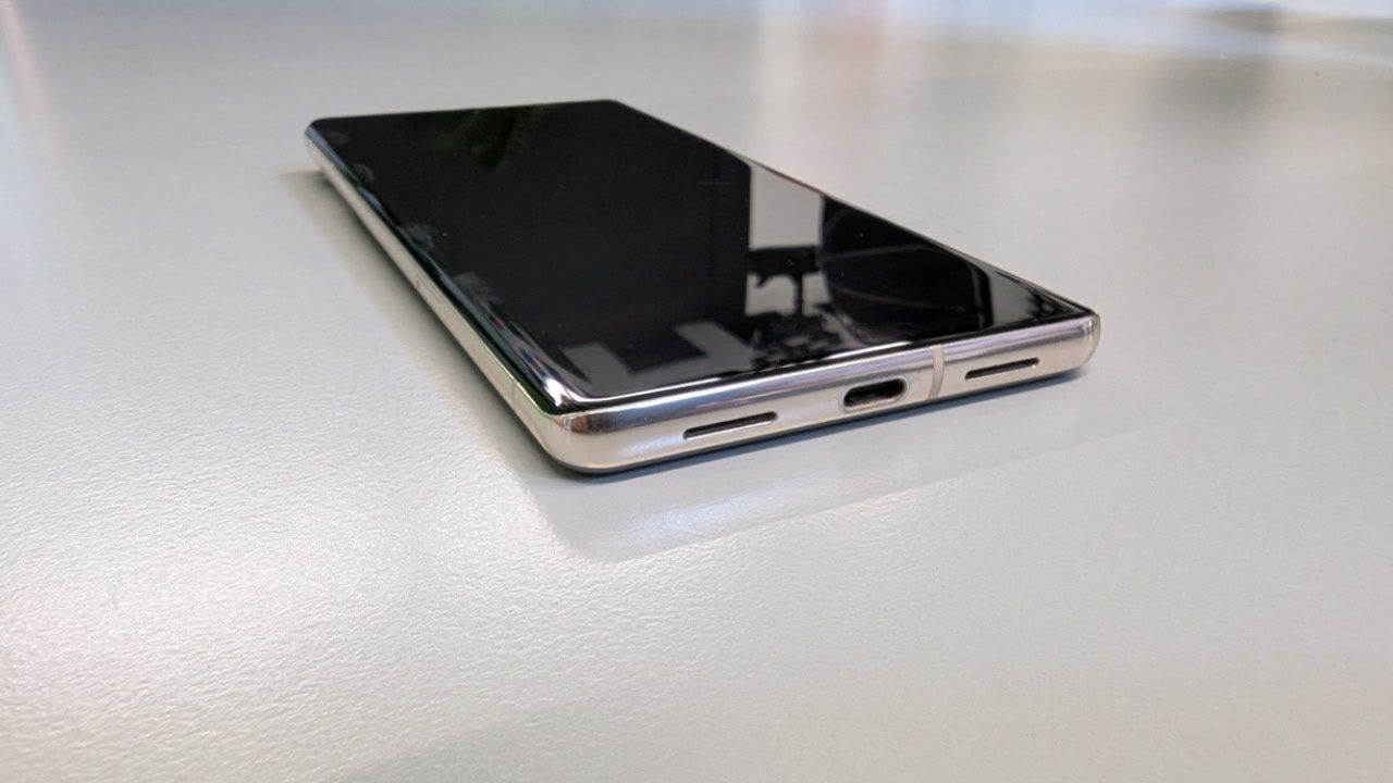 Google Portables: Google Pixel 7 PRO, (Flimmern) – D'occasion à Heerbrugg par -PAn-