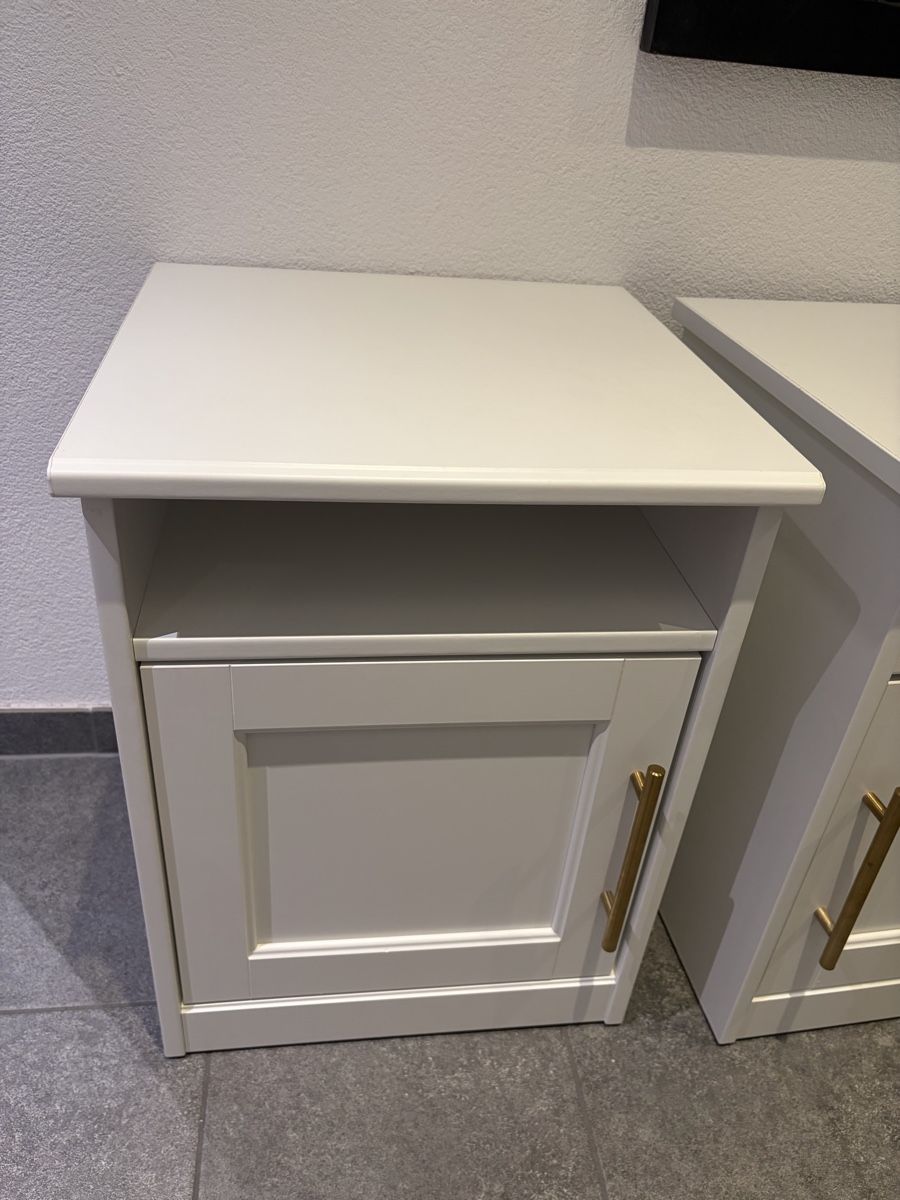 Ikea Nachttische: Weisse Nachttische mit goldenem Griff – Gebraucht aus Staufen von SilveRain 1
