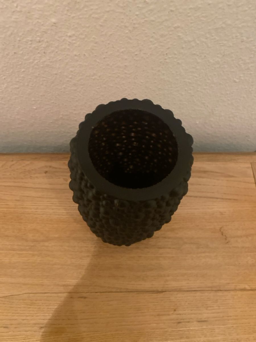 Vasi & Recipienti: Blumenvase aus Plastik  – Usato da Bern venduto da YanickZ 1