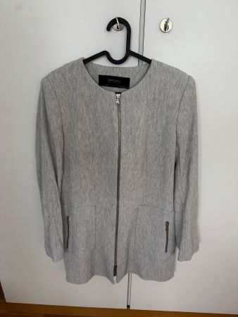 grauer Mantel