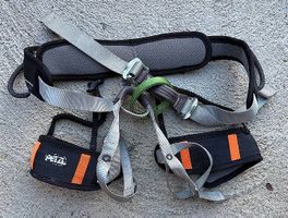 Baudrier Petzl réglable