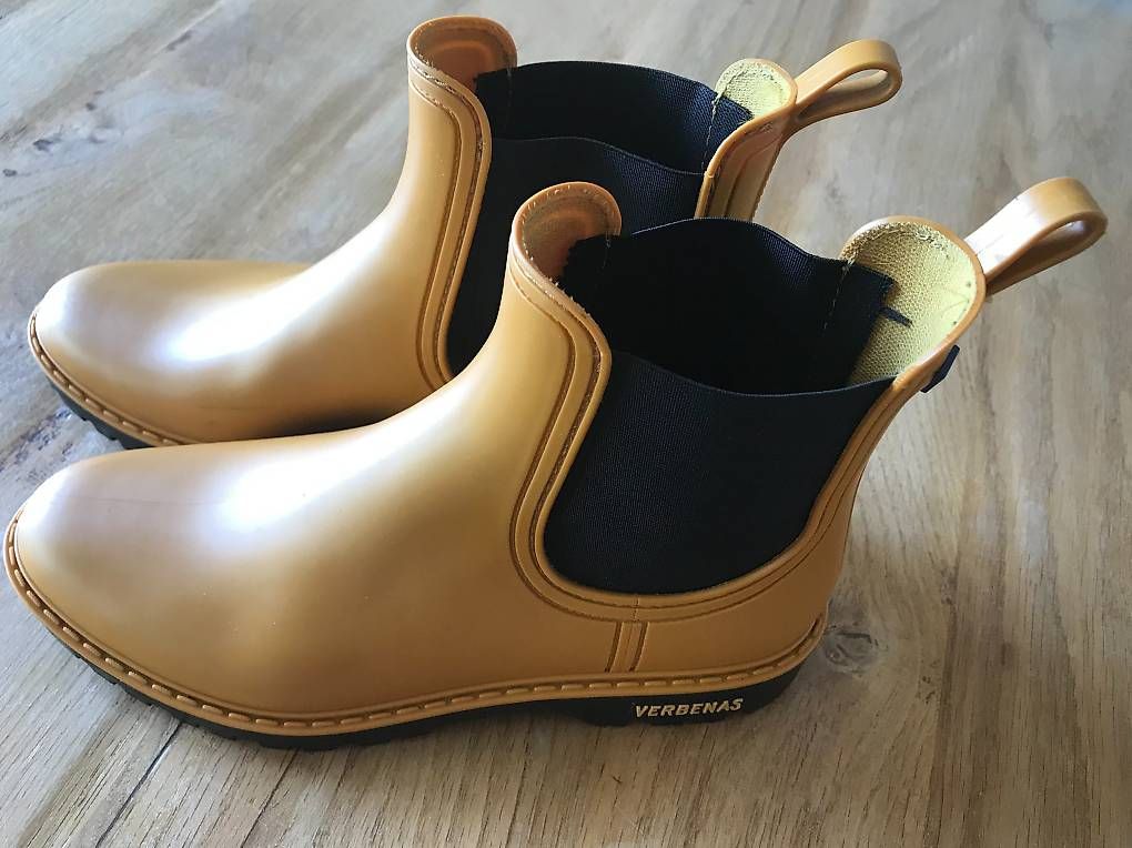 Scarpe da donna: Verbanas Gummistiefelette Grösse 41 – Usato da Goldiwil (Thun) venduto da bfr_2l52 1