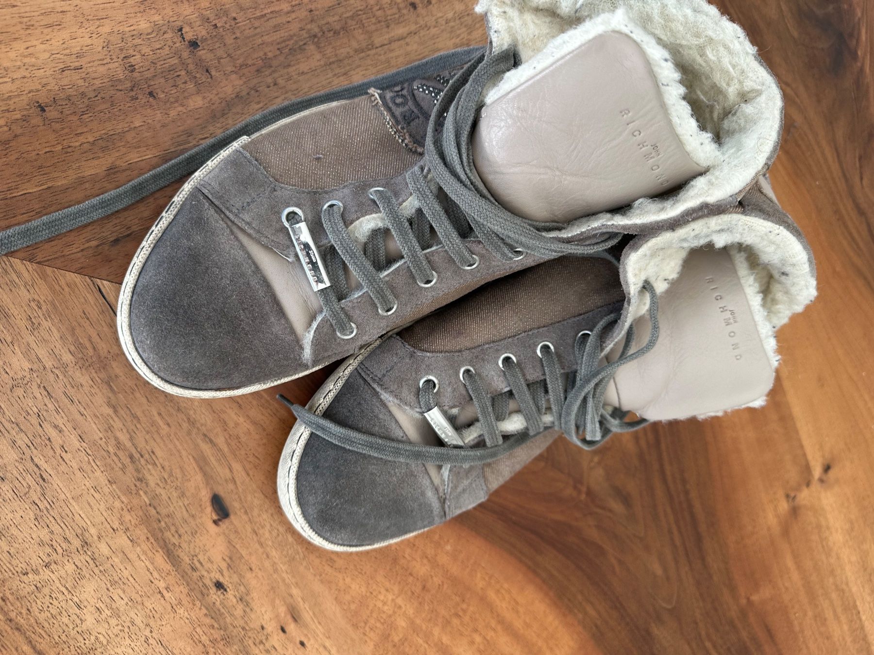 Chaussures hommes: John Richmond Sneaker Herren – D'occasion à S. Antonino par Swissbutler