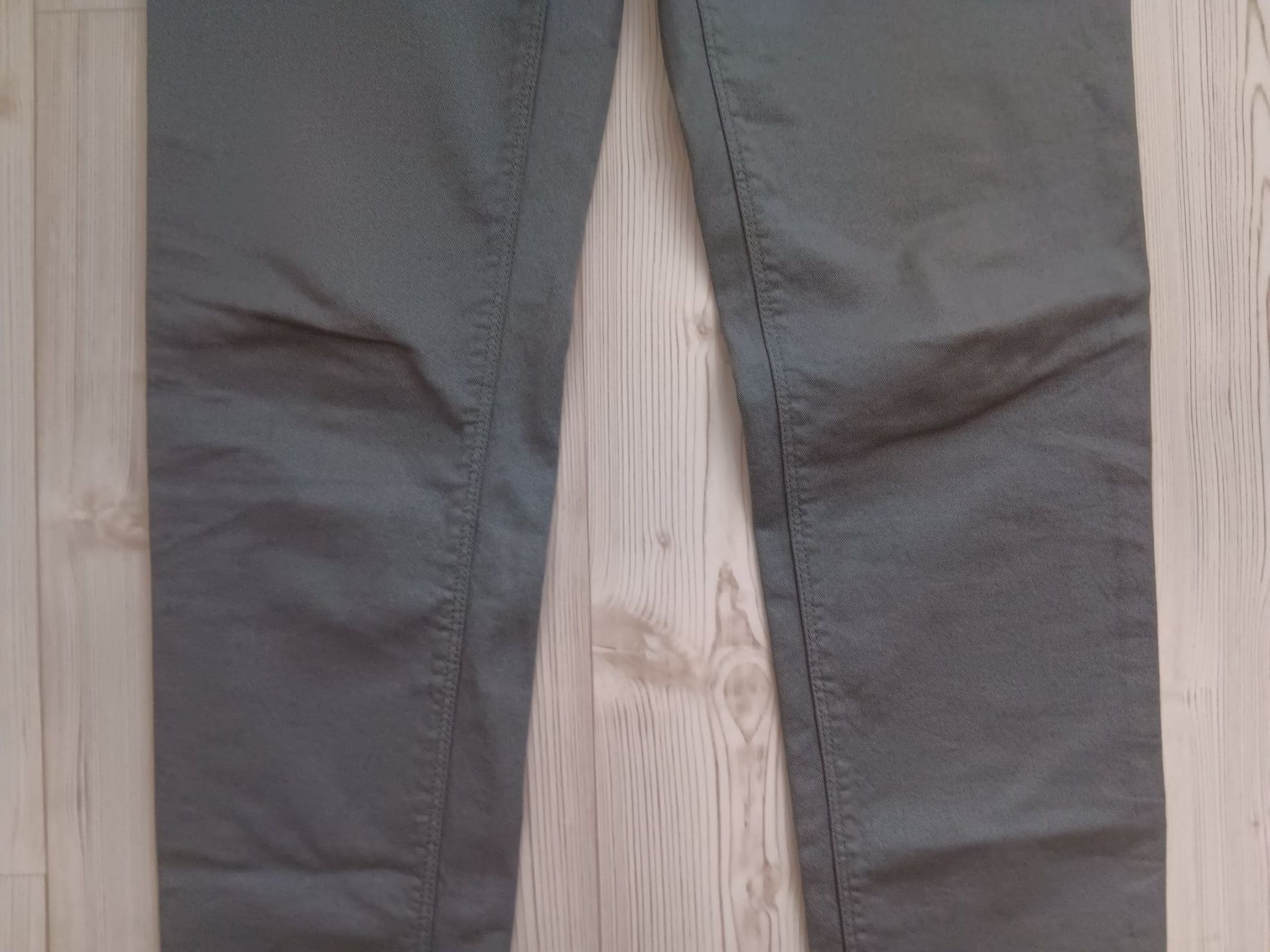 Armani Jeans: ARMANI Jeans taille / Grosse W31 – Usato da Cossonay-ville venduto da Super-Price-Quality 2