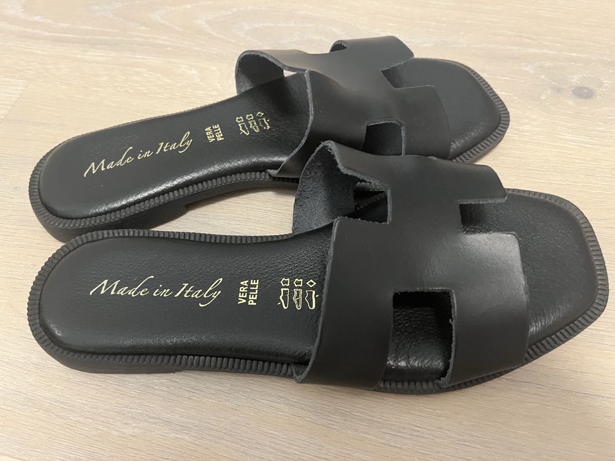 Scarpe da donna: Pantoletten aus Leder schwarz 37 neu – Nuovo (secondo la descrizione) da Birrwil venduto da vanyboo 2