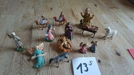 13 verschiedene Krippenfiguren 