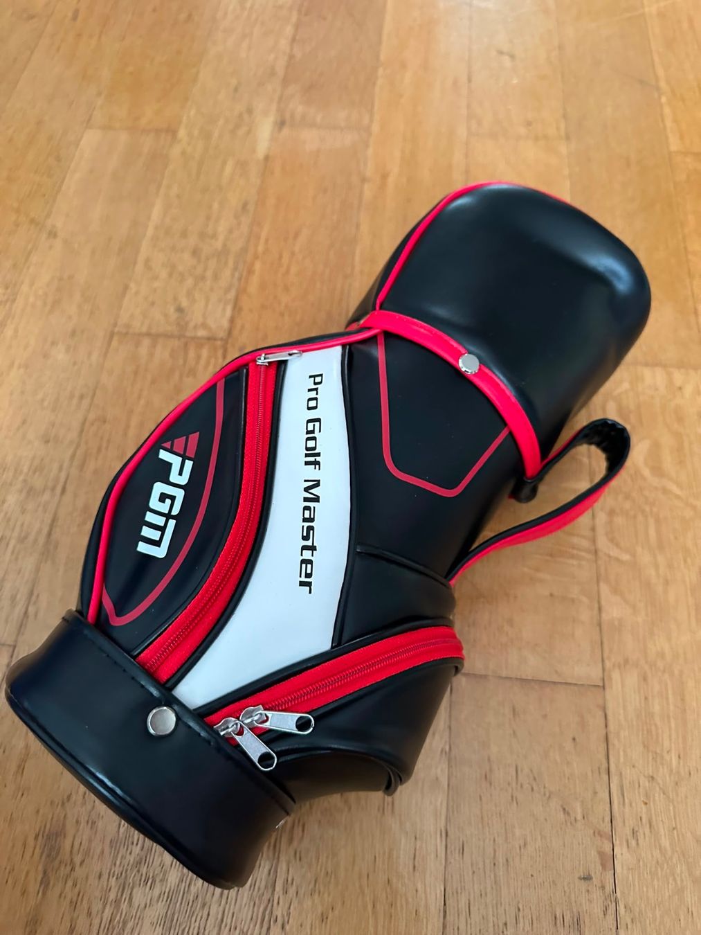 Taschen für Damen: Handtasche in Golftaschenform neu – Neu (gemäss Beschreibung) aus Bern von womiman 1
