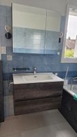 Badezimmer-Waschtisch mit Schrank, Spiegelschrank